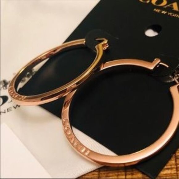 coach rose gold hoop earring​​​​ - Picture 1 of 3